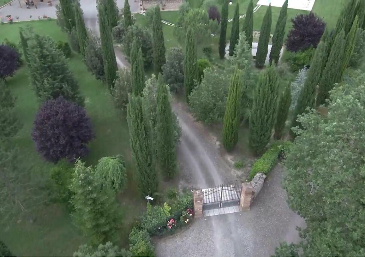 Agriturismo San Pierino Monteroni dʼArbia Exterior foto